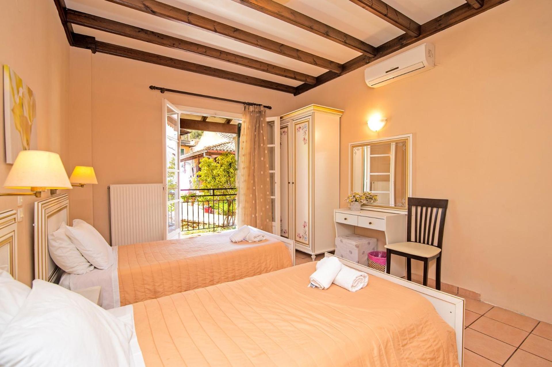 Villa Annie By Villa Plus Kassiopi Esterno foto